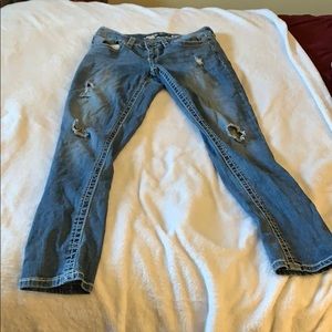 Ripped, light denim jeans